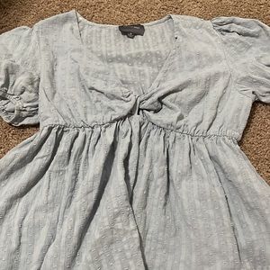 Boutique blue open front shirt